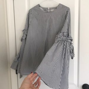 Cupio bell sleeved striped top